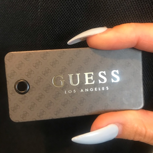 πLIMITED EDITION GUESS PURSEπ - Picture 6 of 6